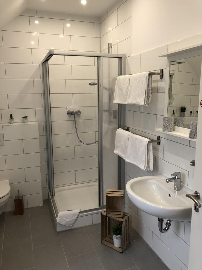 Zum Adler Hotel 2*