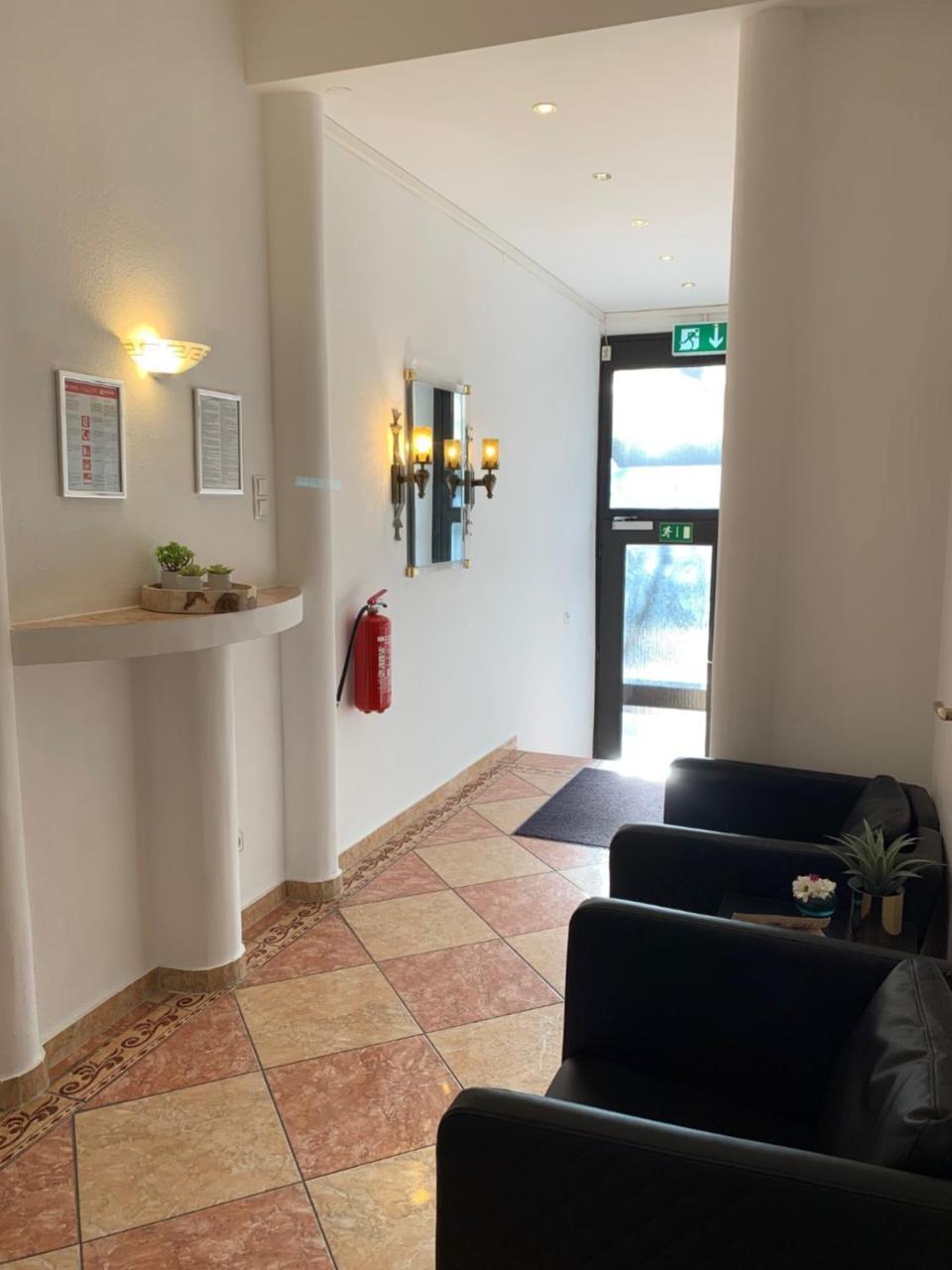 Zum Adler Hotel 2*